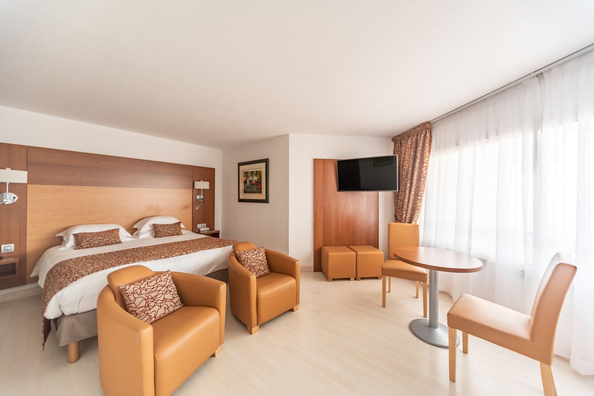 Mercure Saint Raphael Centre Plage Kültér fotó