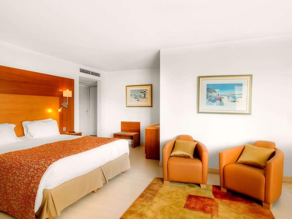 Mercure Saint Raphael Centre Plage Szoba fotó