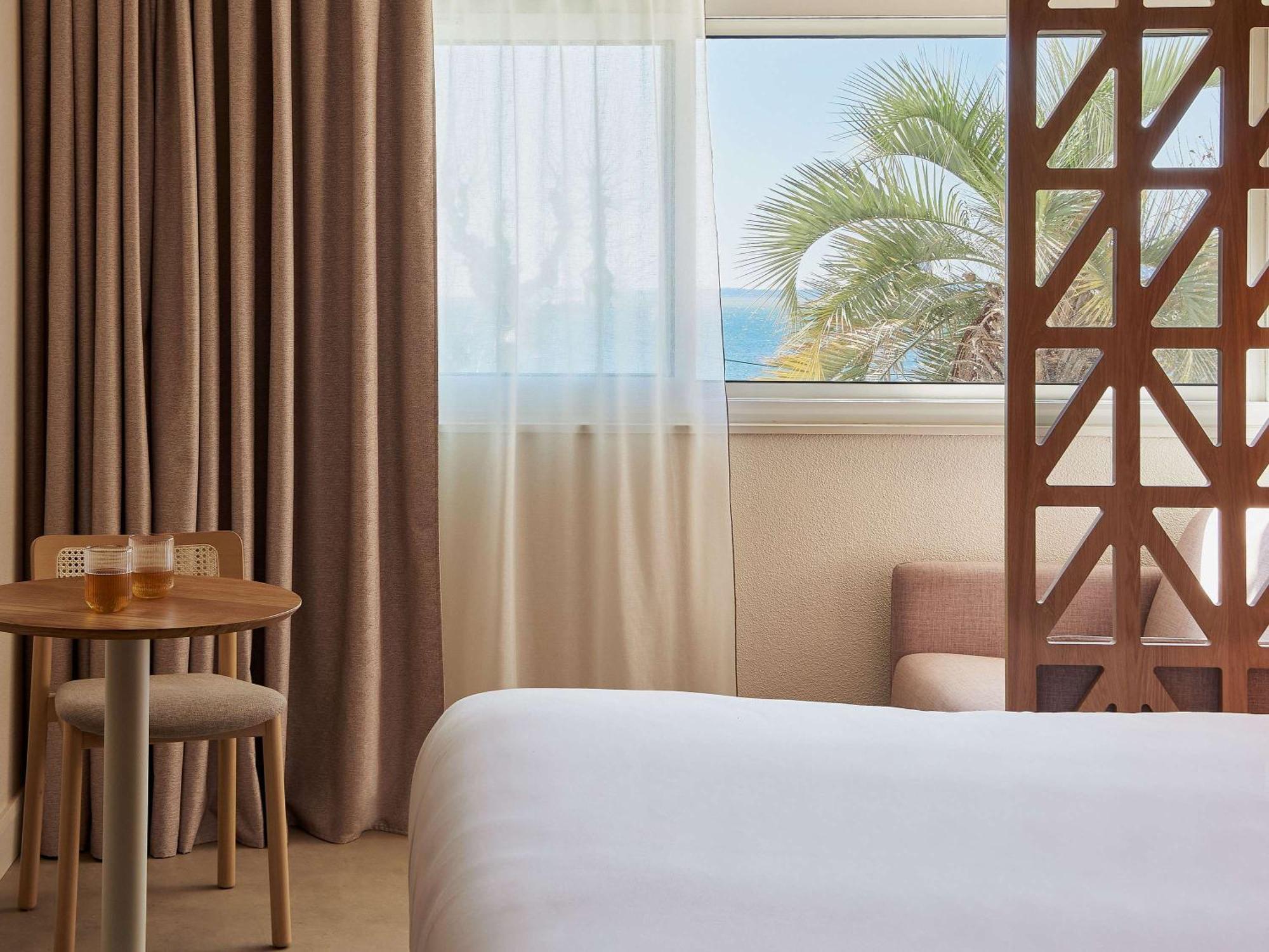 Mercure Saint Raphael Centre Plage Kültér fotó